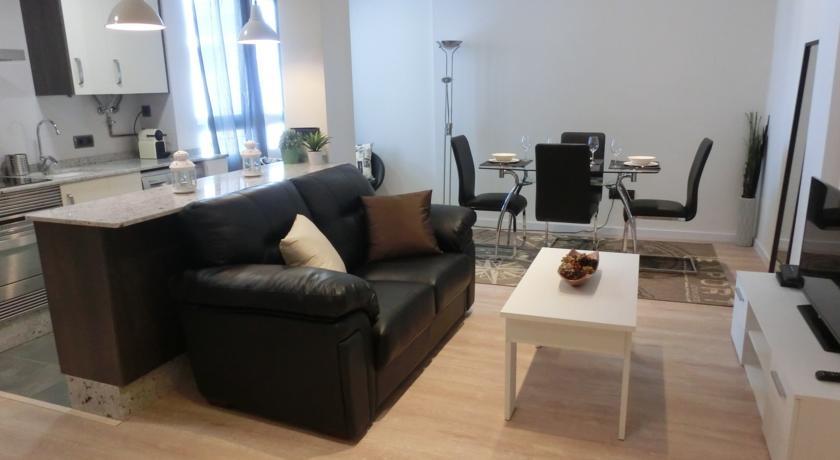 Total Valencia Ave Leisure & Culture Διαμέρισμα Δωμάτιο φωτογραφία